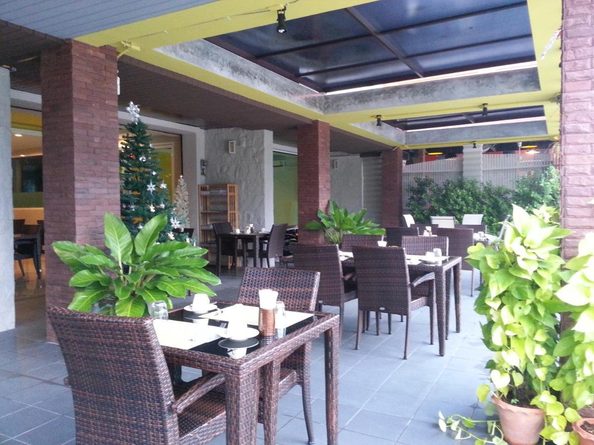Purimas Resortel Rawai エクステリア 写真