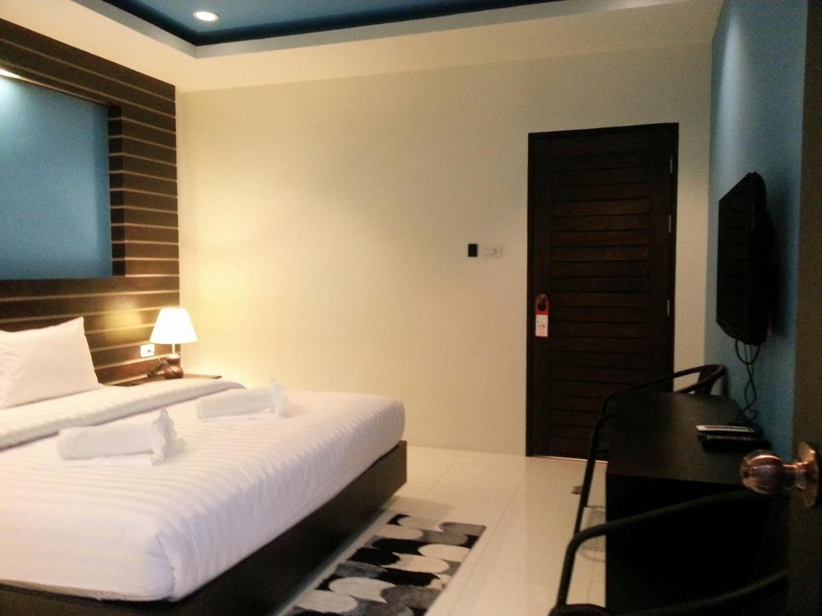 Purimas Resortel Rawai エクステリア 写真