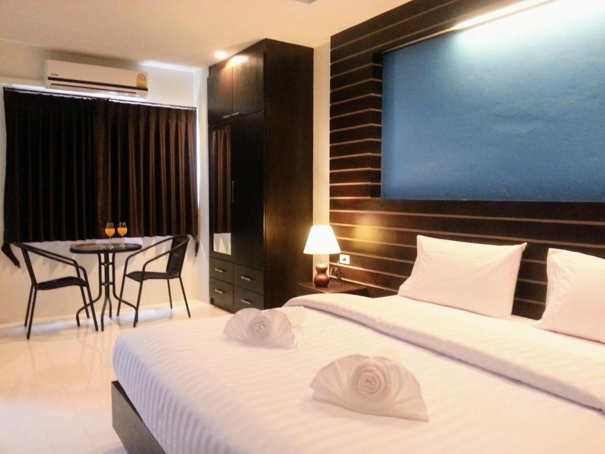 Purimas Resortel Rawai エクステリア 写真