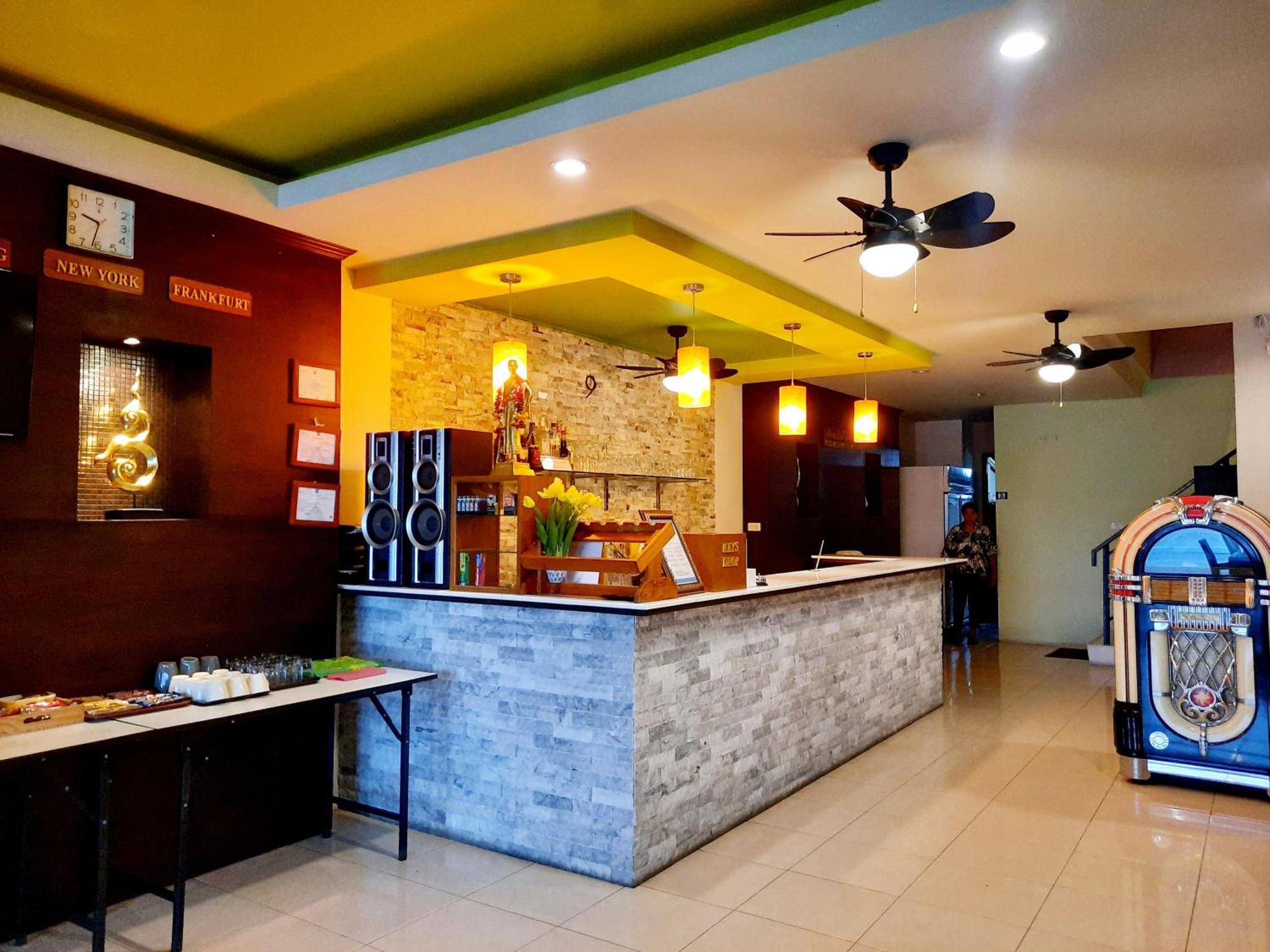 Purimas Resortel Rawai エクステリア 写真