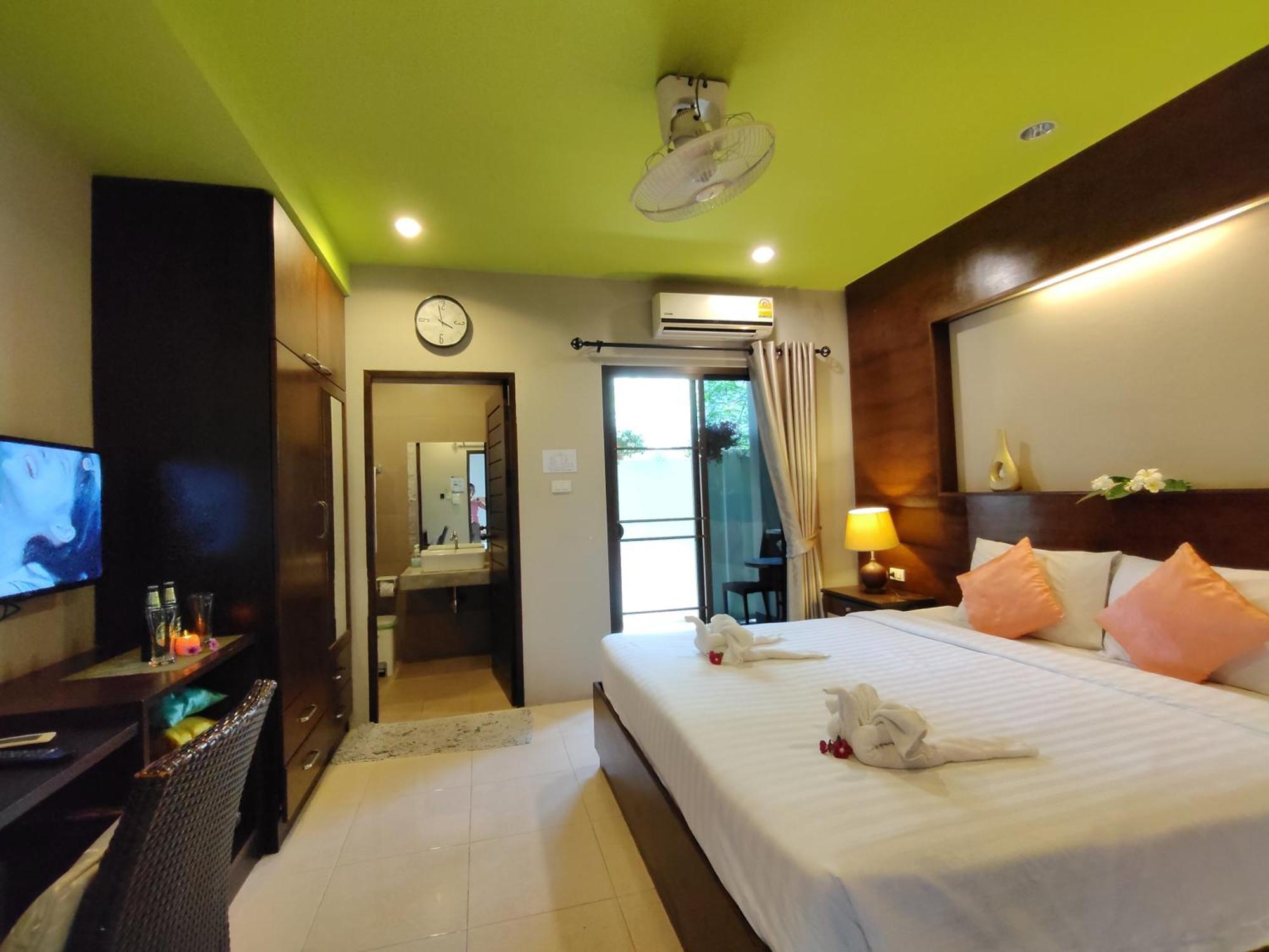Purimas Resortel Rawai エクステリア 写真
